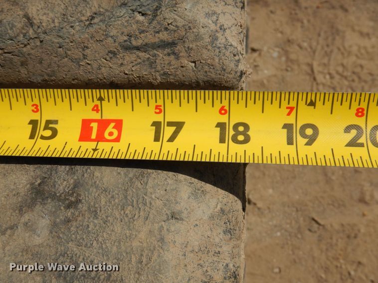 image for item DM7352 2016 Komatsu PC80MR-3  mini excavator