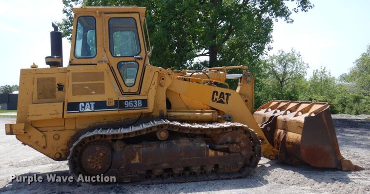 image for item DM7355 1997 Caterpillar 963B  track loader
