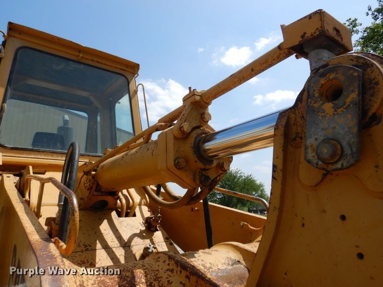image for item DM7355 1997 Caterpillar 963B  track loader