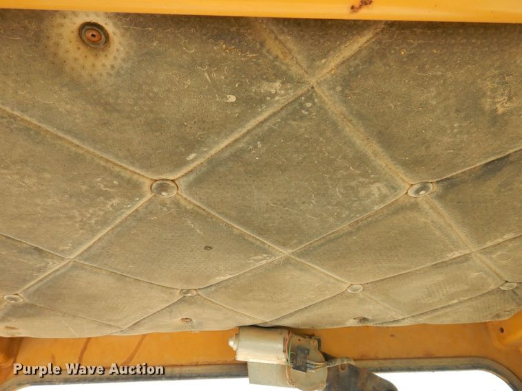 image for item DM7355 1997 Caterpillar 963B  track loader