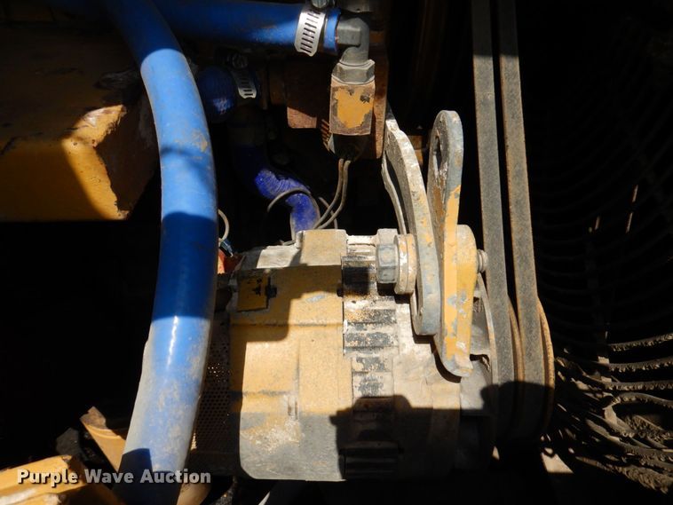 image for item DM7355 1997 Caterpillar 963B  track loader