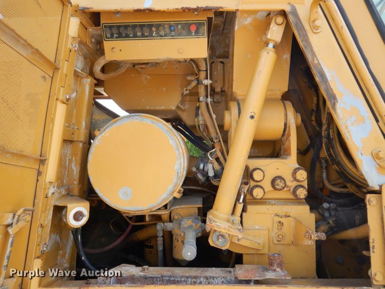 image for item DM7355 1997 Caterpillar 963B  track loader