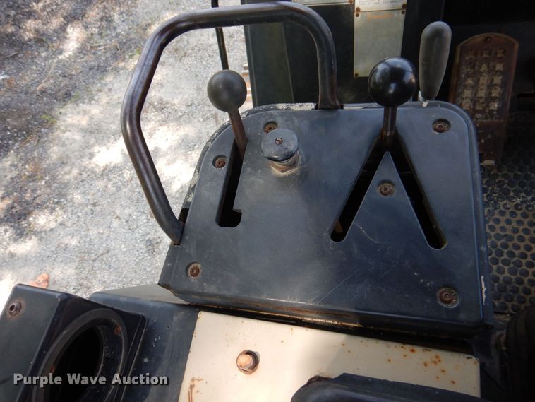 image for item DM7356 1998 Caterpillar 953C  track loader