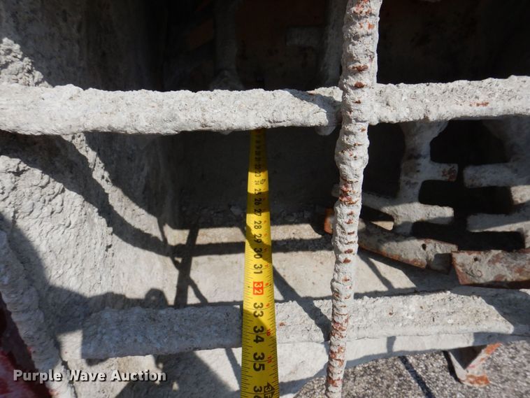 image for item DM7357 Concrete mixer