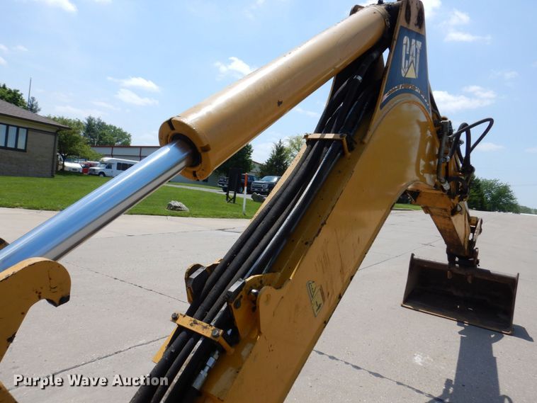 image for item DM7361 2004 Caterpillar 430D  backhoe