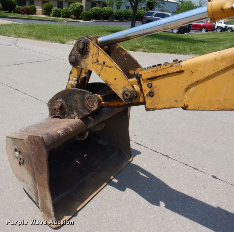image for item DM7361 2004 Caterpillar 430D  backhoe