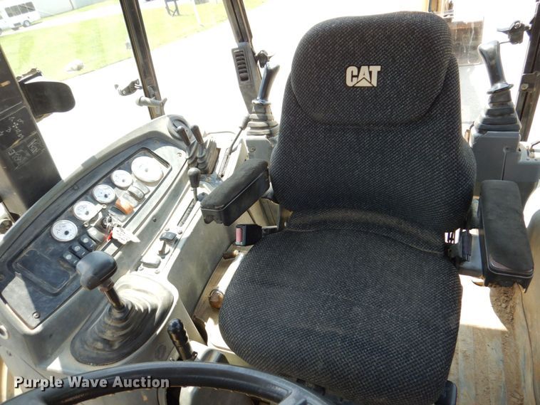 image for item DM7361 2004 Caterpillar 430D  backhoe