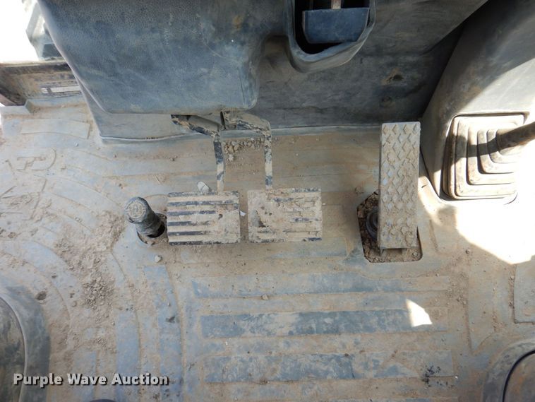 image for item DM7361 2004 Caterpillar 430D  backhoe