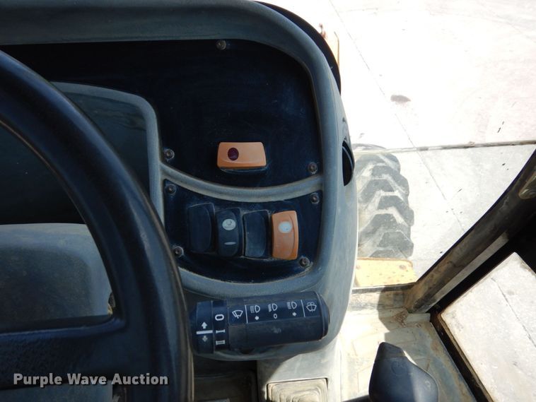 image for item DM7361 2004 Caterpillar 430D  backhoe