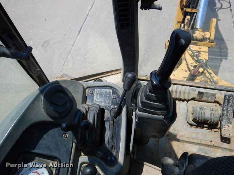 image for item DM7361 2004 Caterpillar 430D  backhoe