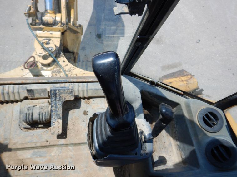 image for item DM7361 2004 Caterpillar 430D  backhoe