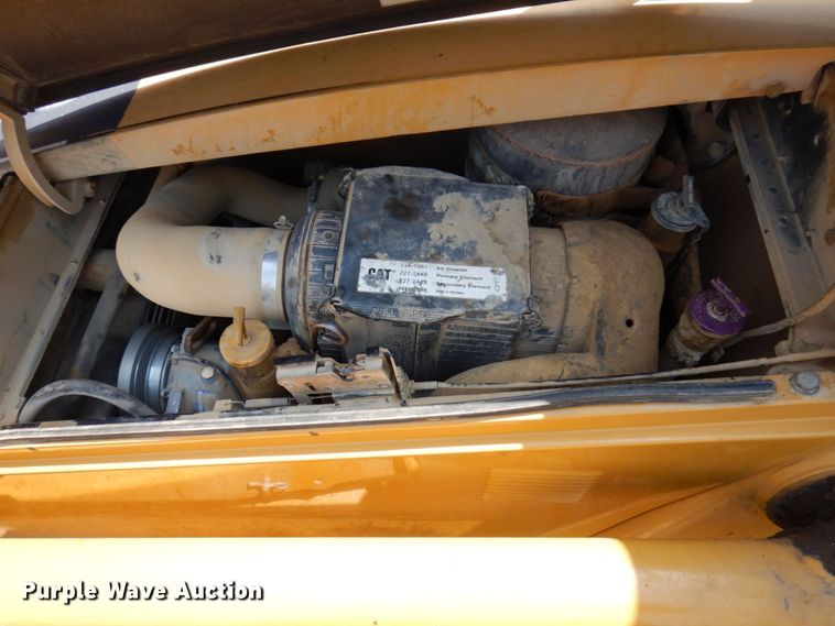 image for item DM7361 2004 Caterpillar 430D  backhoe