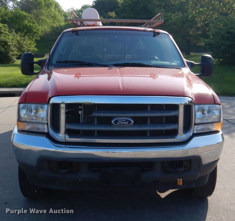 image for item DM7362 2002 Ford F250 Super Duty XLT  SuperCab pickup truck