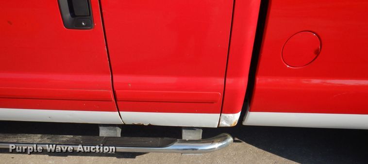 image for item DM7362 2002 Ford F250 Super Duty XLT  SuperCab pickup truck