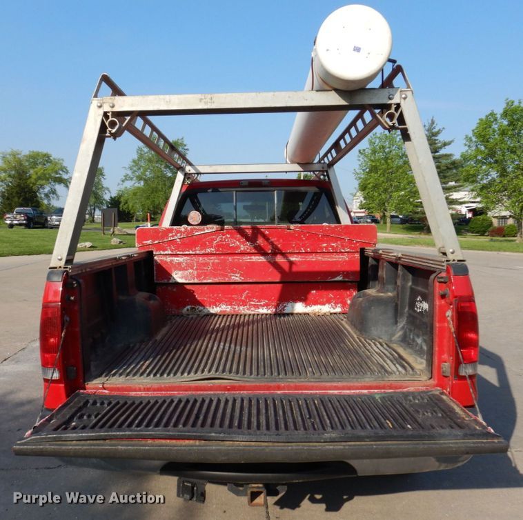 image for item DM7362 2002 Ford F250 Super Duty XLT  SuperCab pickup truck