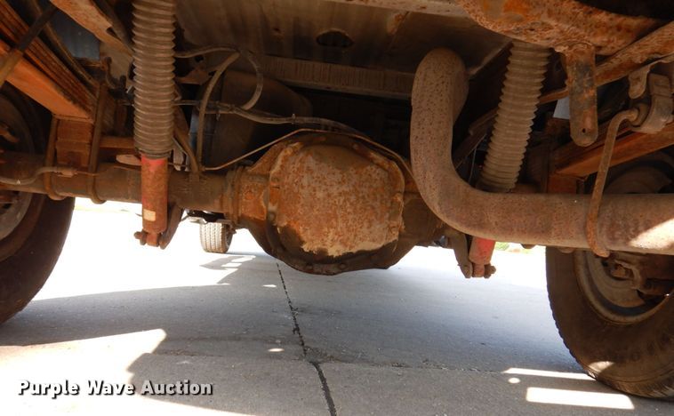 image for item DM7362 2002 Ford F250 Super Duty XLT  SuperCab pickup truck