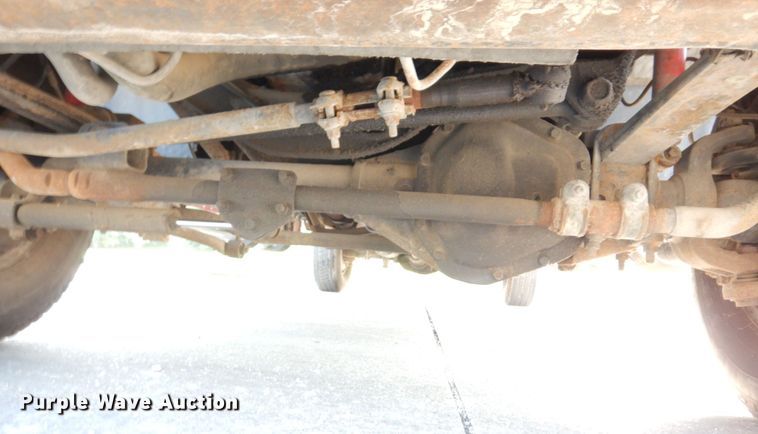 image for item DM7362 2002 Ford F250 Super Duty XLT  SuperCab pickup truck