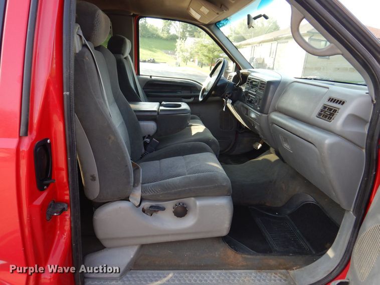 image for item DM7362 2002 Ford F250 Super Duty XLT  SuperCab pickup truck