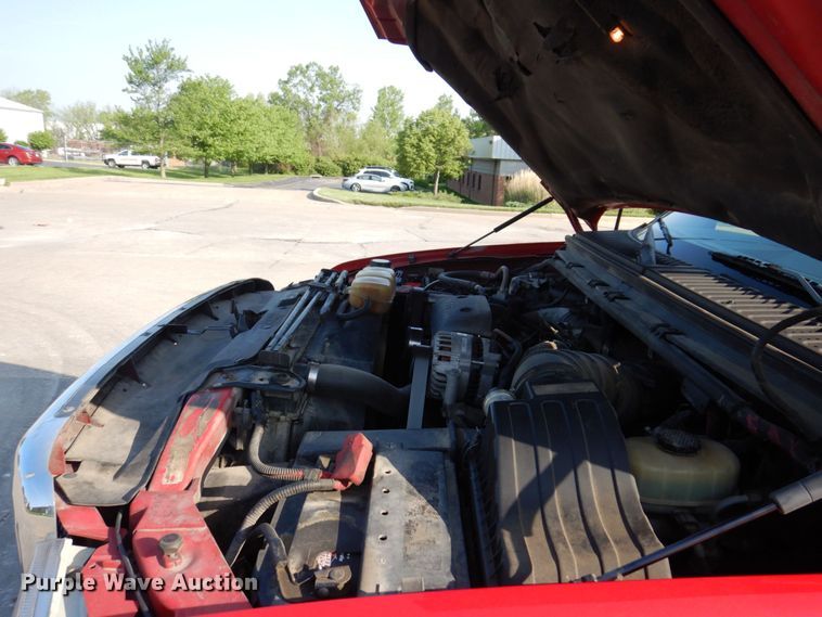 image for item DM7362 2002 Ford F250 Super Duty XLT  SuperCab pickup truck