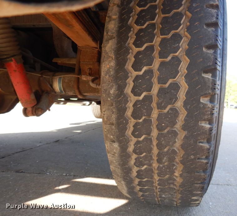 image for item DM7362 2002 Ford F250 Super Duty XLT  SuperCab pickup truck