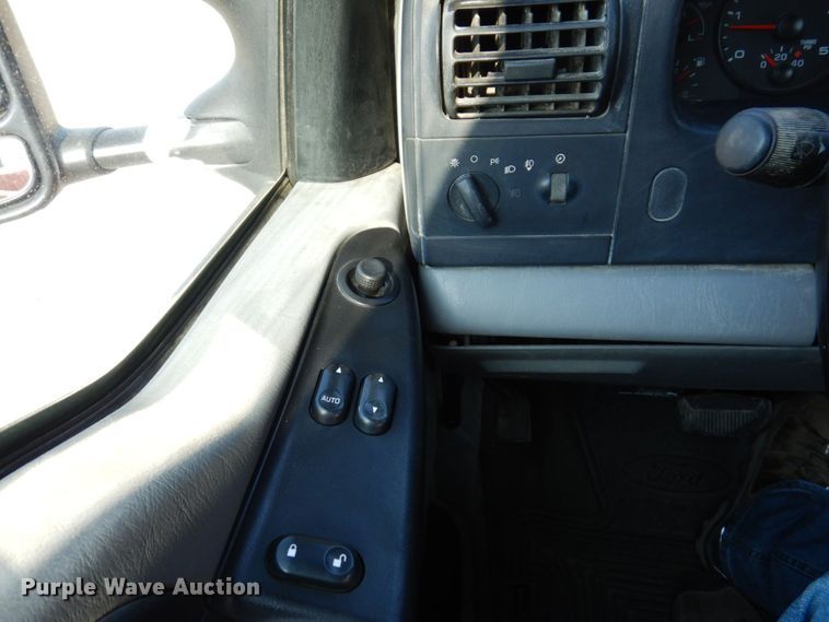 image for item DM7363 2007 Ford F250 Super Duty XLT  SuperCab pickup truck