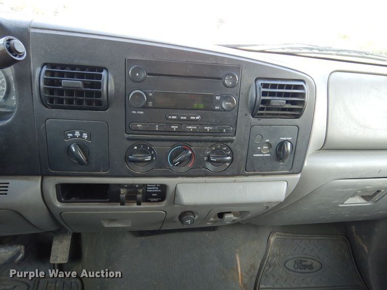 image for item DM7363 2007 Ford F250 Super Duty XLT  SuperCab pickup truck