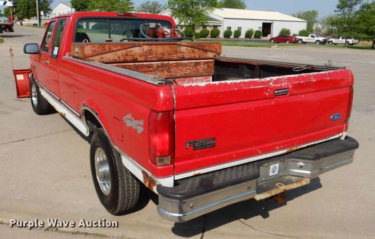 image for item DM7364 1997 Ford F250 XLT  SuperCab pickup truck