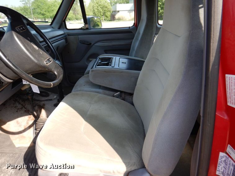 image for item DM7364 1997 Ford F250 XLT  SuperCab pickup truck