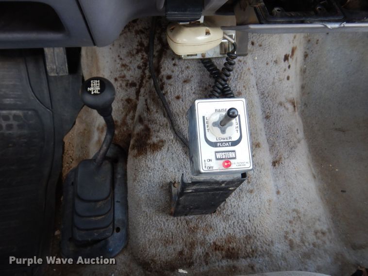 image for item DM7364 1997 Ford F250 XLT  SuperCab pickup truck