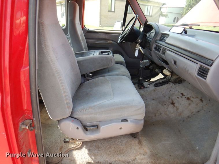 image for item DM7364 1997 Ford F250 XLT  SuperCab pickup truck