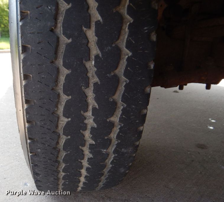 image for item DM7364 1997 Ford F250 XLT  SuperCab pickup truck