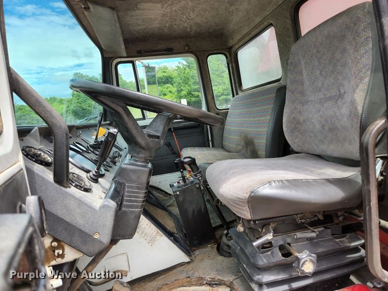 image for item DM7365 1993 Mack CS300P  dump truck