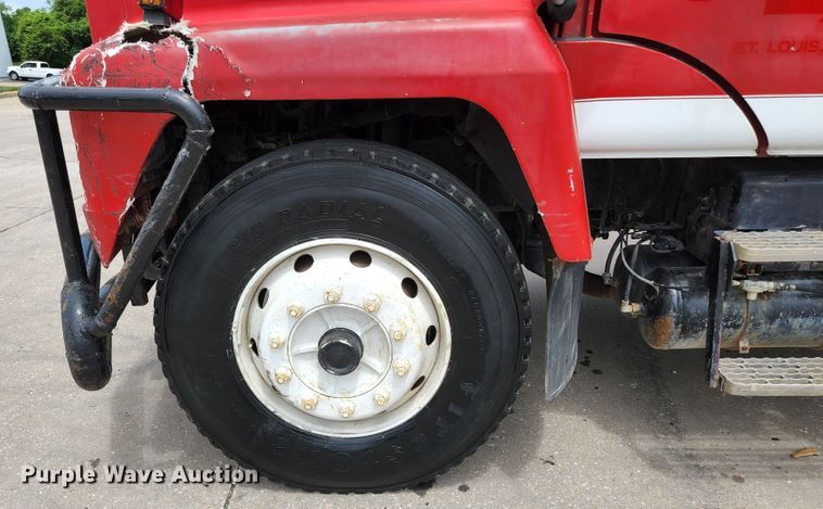 image for item DM7365 1993 Mack CS300P  dump truck