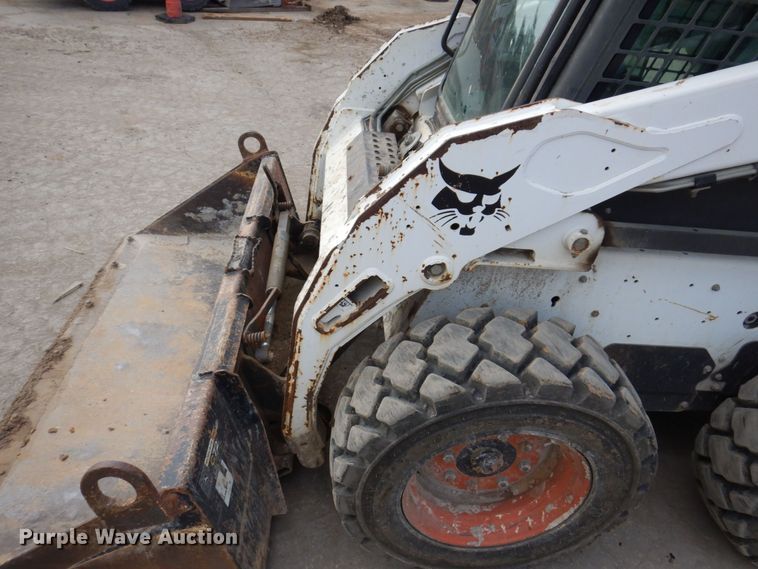 image for item DM7369 2012 Bobcat S175  skid steer loader