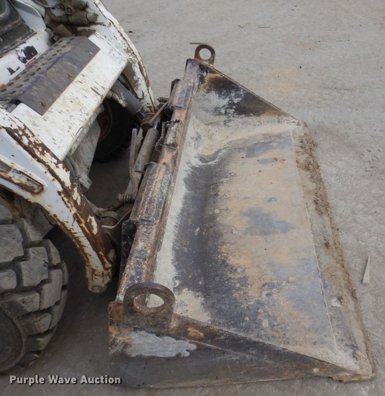 image for item DM7369 2012 Bobcat S175  skid steer loader