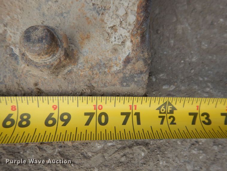 image for item DM7369 2012 Bobcat S175  skid steer loader