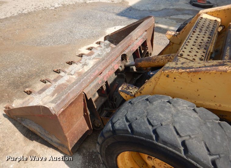 image for item DM7370 John Deere 675B  skid steer loader