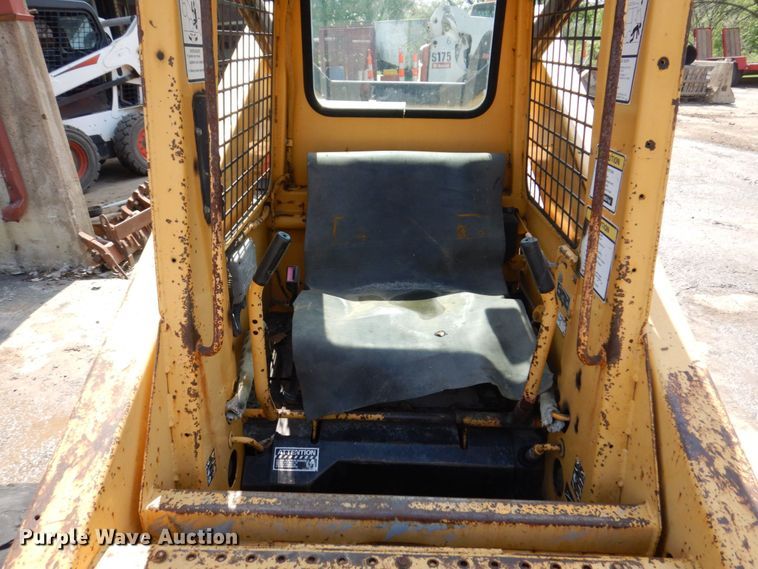 image for item DM7370 John Deere 675B  skid steer loader