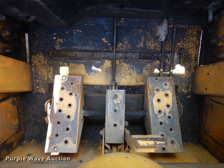 image for item DM7370 John Deere 675B  skid steer loader