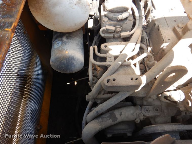 image for item DM7370 John Deere 675B  skid steer loader