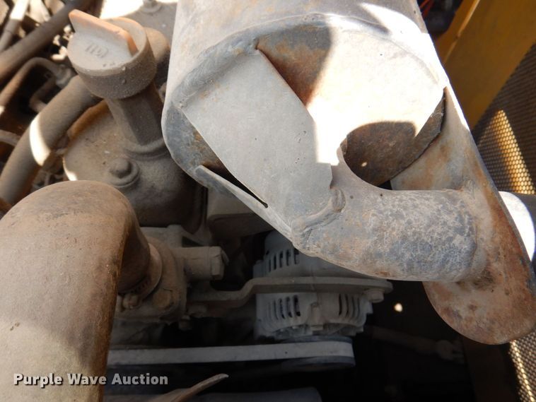 image for item DM7370 John Deere 675B  skid steer loader