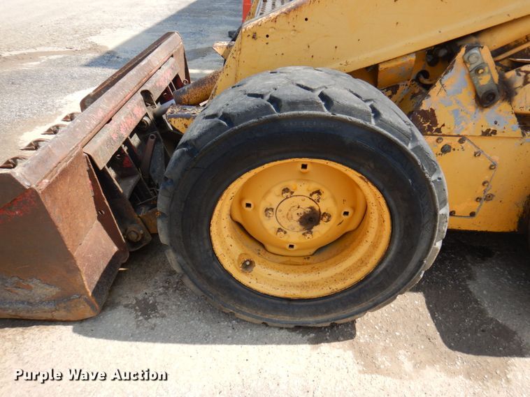 image for item DM7370 John Deere 675B  skid steer loader