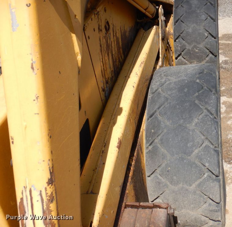 image for item DM7370 John Deere 675B  skid steer loader