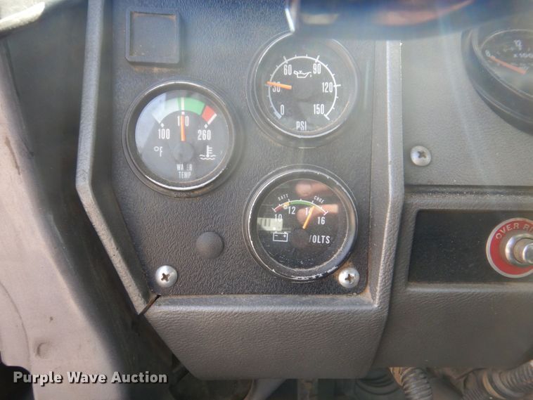 image for item DM7375 2000 Mack RD688S  dump truck