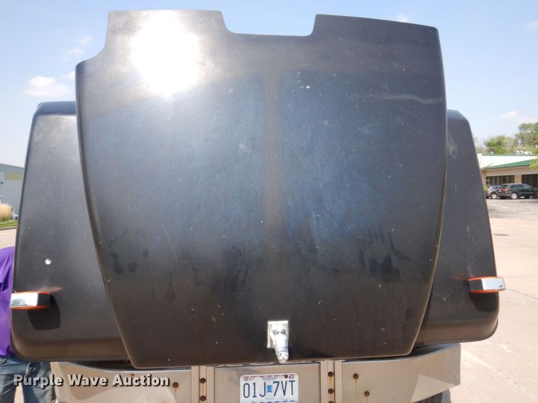 image for item DM7375 2000 Mack RD688S  dump truck