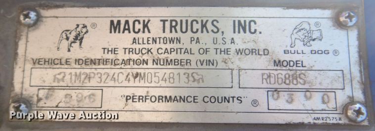 image for item DM7375 2000 Mack RD688S  dump truck