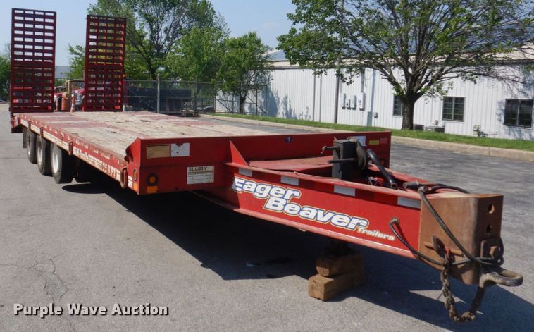 image for item DM7376 2014 Eager Beaver 25XPT  equipment trailer
