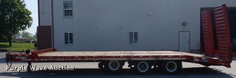 image for item DM7376 2014 Eager Beaver 25XPT  equipment trailer