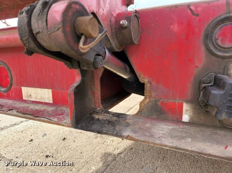 image for item DM7376 2014 Eager Beaver 25XPT  equipment trailer