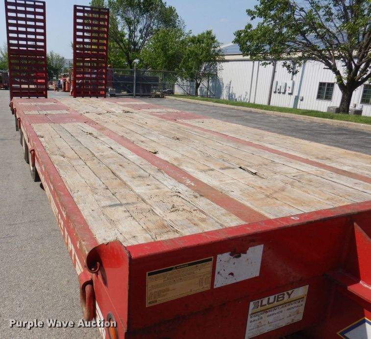 image for item DM7376 2014 Eager Beaver 25XPT  equipment trailer